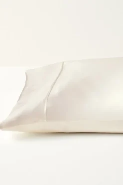 Soft Surroundings Dreamy Silk Pillowcase| Bedding