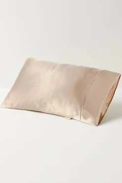 Soft Surroundings Dreamy Silk Pillowcase| Bedding