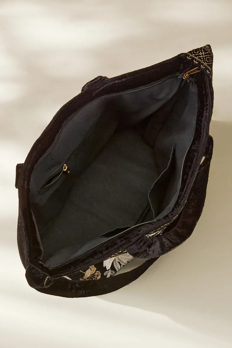Soft Surroundings Lenora Embroidered Tote| Handbags