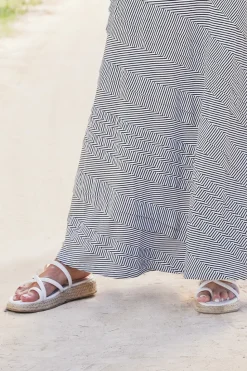 Soft Surroundings Seychelles Rule The World Strappy Slide| Shoes