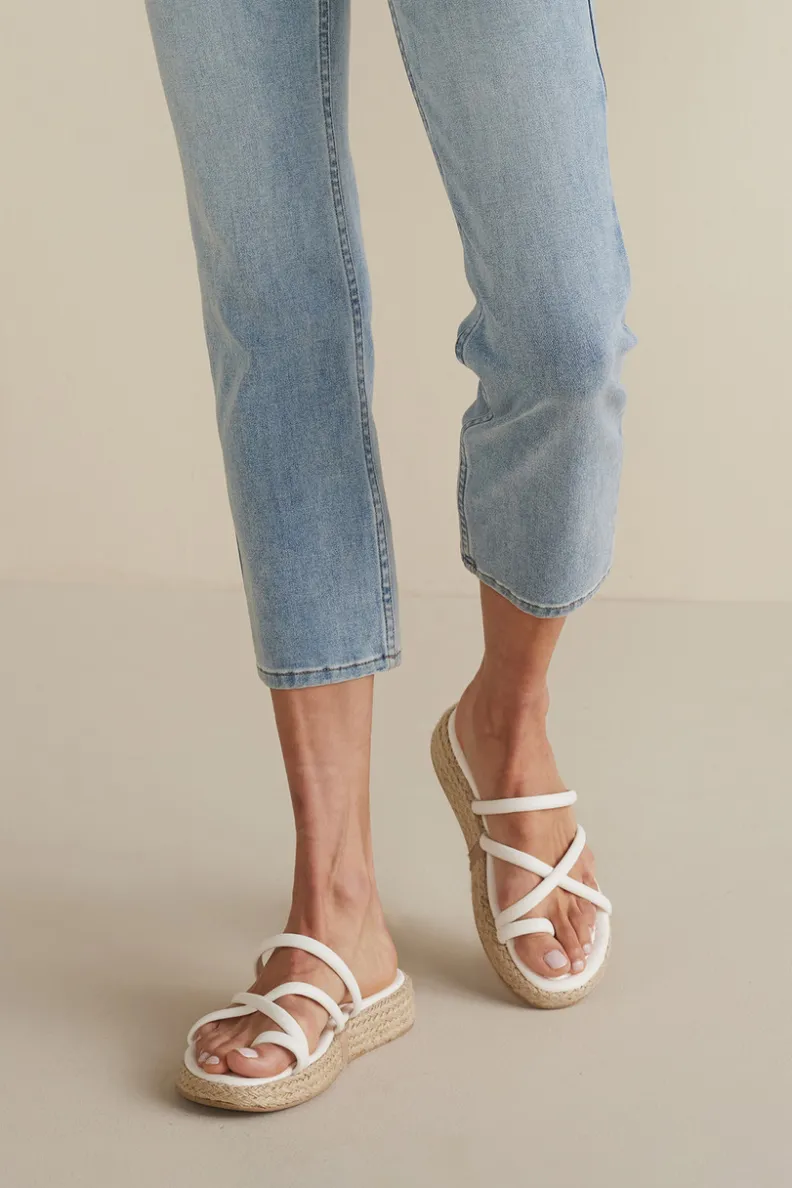Soft Surroundings Seychelles Rule The World Strappy Slide| Shoes
