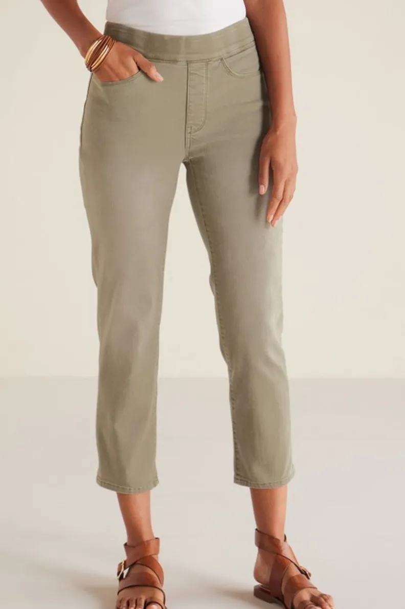 Soft Surroundings The Ultimate Denim Pull-On Crop| Jeans