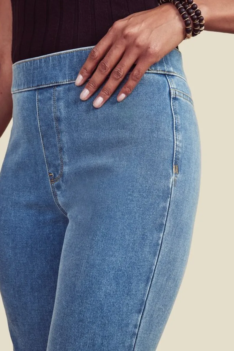 Soft Surroundings Ultimate Denim Pull-On Slim Leg Jeans| Jeans