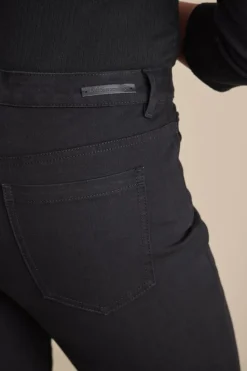 Soft Surroundings Ultimate Denim Straight Leg Jeans| Jeans